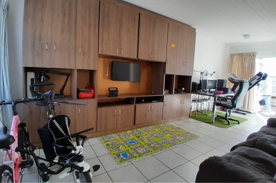 2 Bedroom Property for Sale in Klapmuts Western Cape